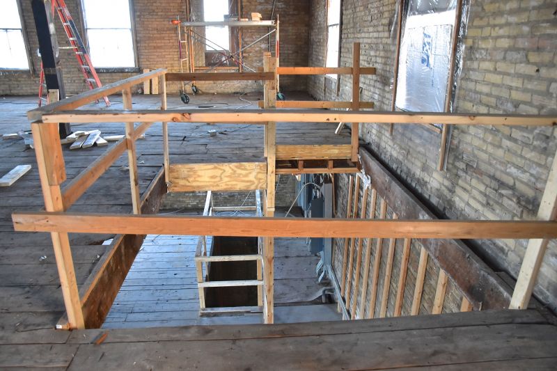 Restaurant Reconstruction